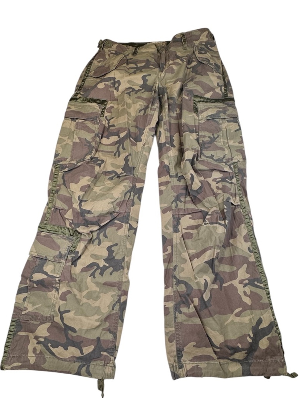!!!!! SOLD !!!!! V. Women Size 10 Green Camouflage Utility